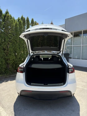 Tesla Model Y Long Range AWD - 77990 лв. - 64699636 10