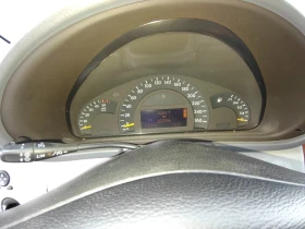 Mercedes-Benz C 220, снимка 12