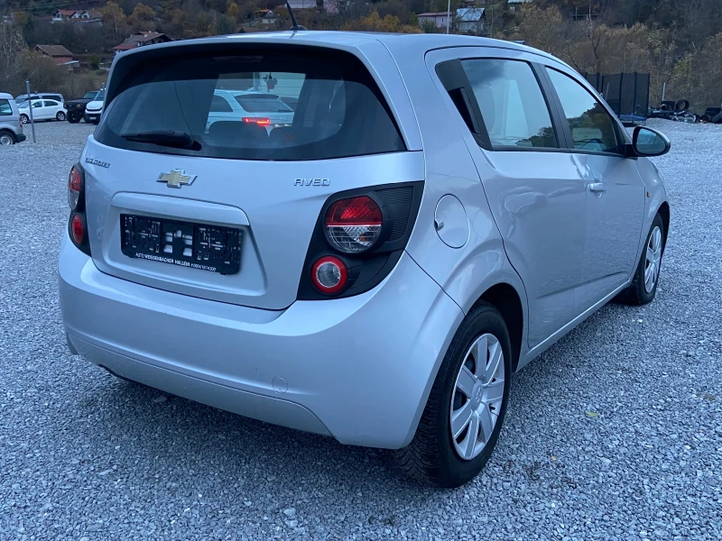 Chevrolet Aveo 1.2i, снимка 6 - Автомобили и джипове - 42784325