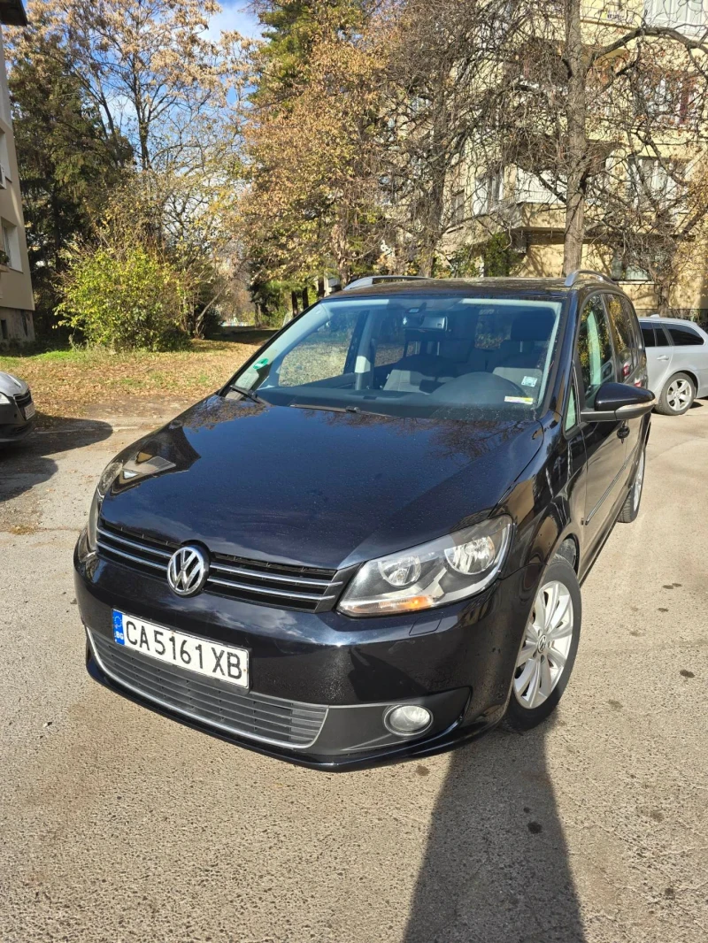 VW Touran 2.0 TDI 140 кс, снимка 1 - Автомобили и джипове - 48080243