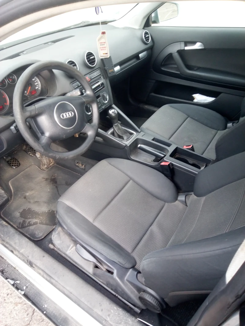 Audi A3 1.9 TDI, снимка 9 - Автомобили и джипове - 48247060