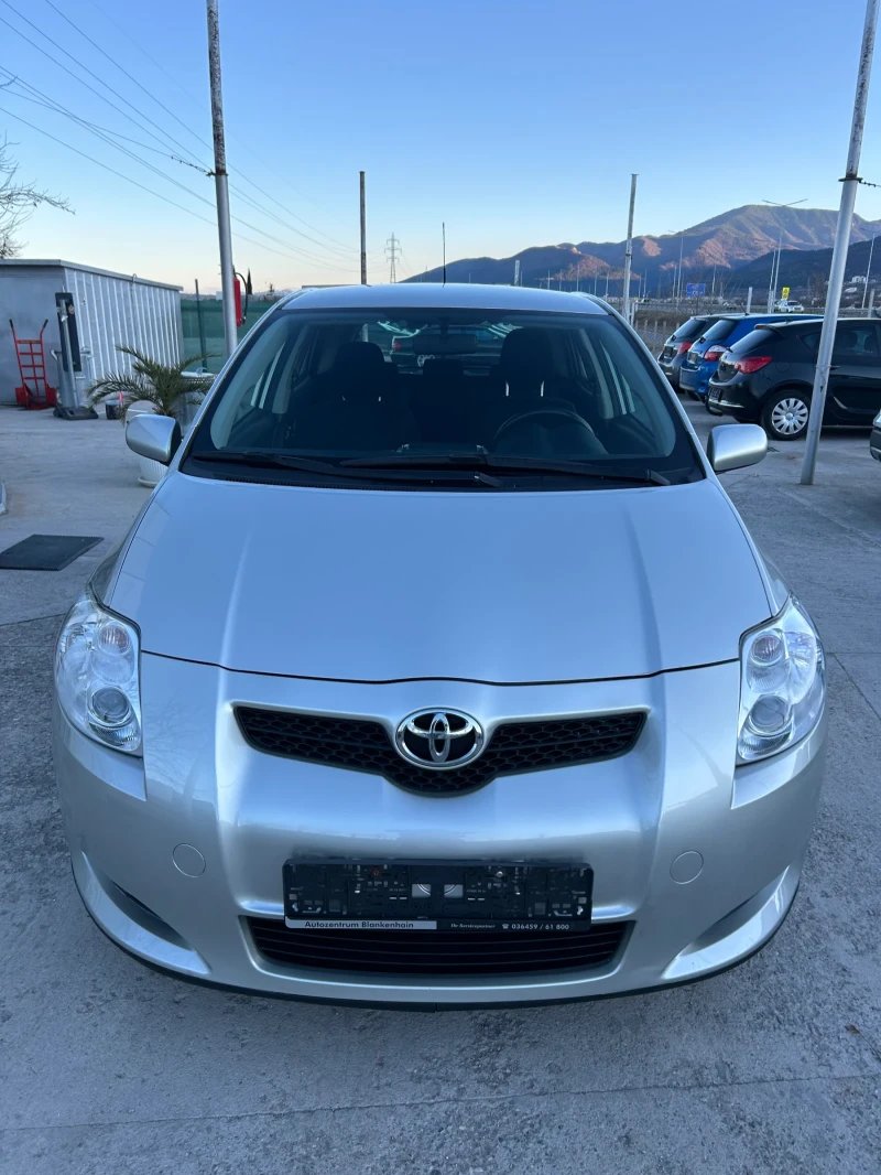 Toyota Auris 1.4 VVT-I, снимка 2 - Автомобили и джипове - 48826247