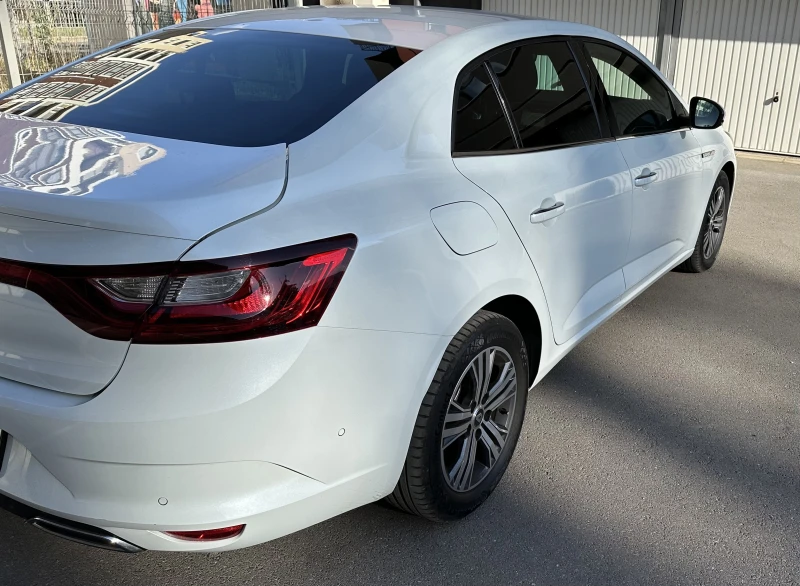 Renault Megane, снимка 4 - Автомобили и джипове - 49081951