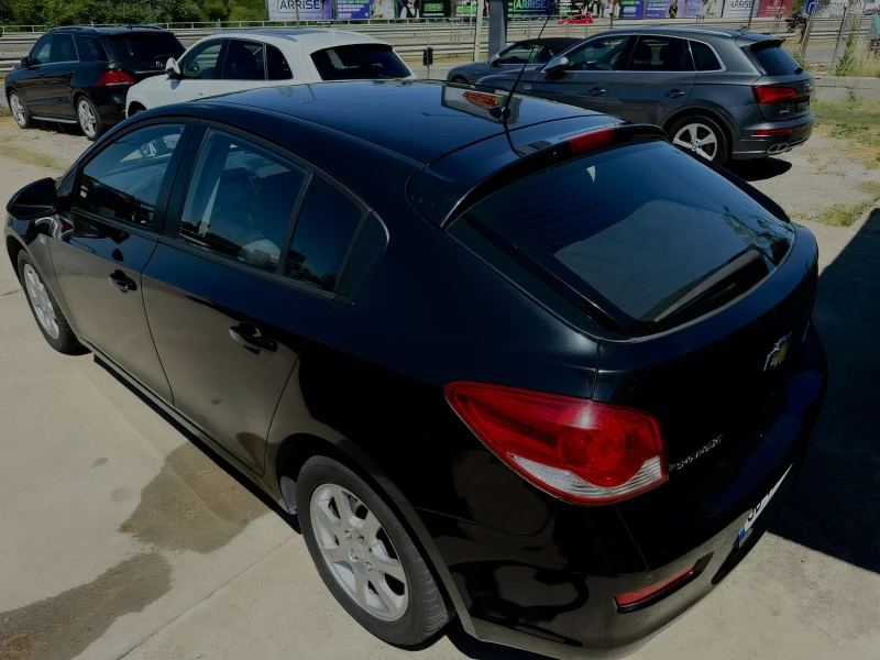 Chevrolet Cruze, снимка 11 - Автомобили и джипове - 52568107