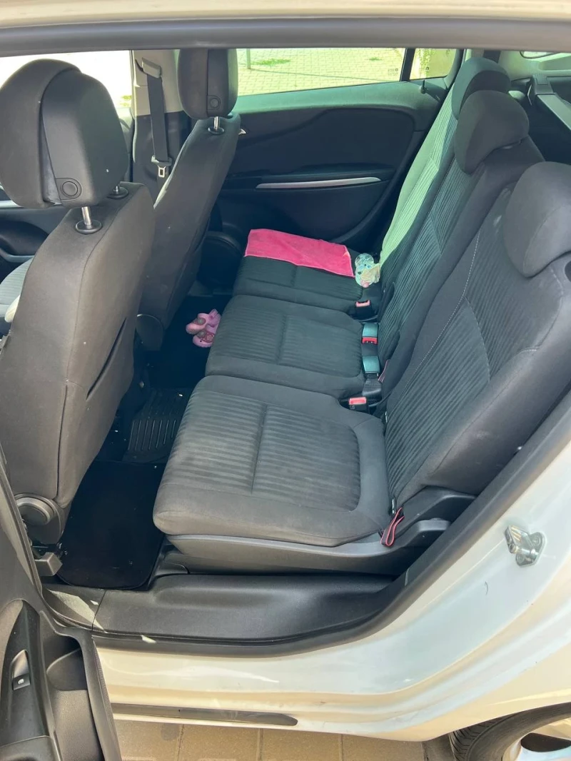 Opel Zafira, снимка 9 - Автомобили и джипове - 51954070