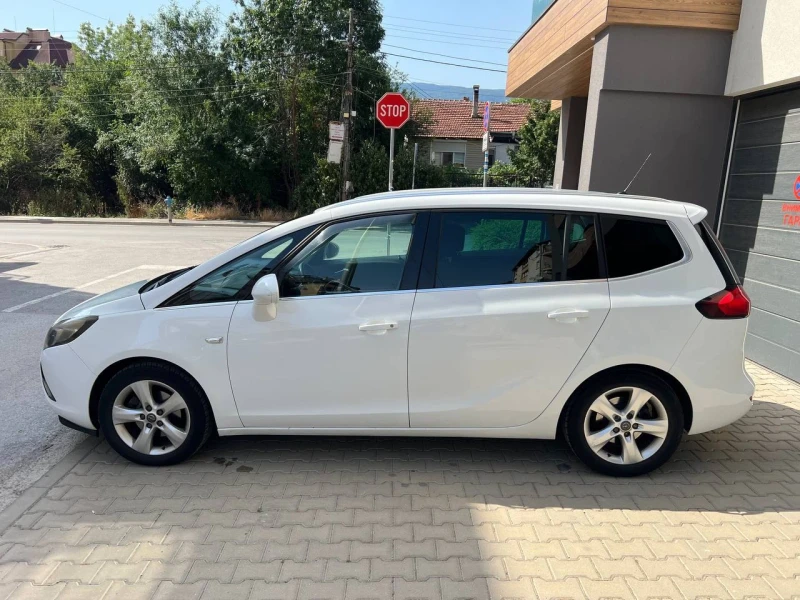 Opel Zafira, снимка 10 - Автомобили и джипове - 51954070