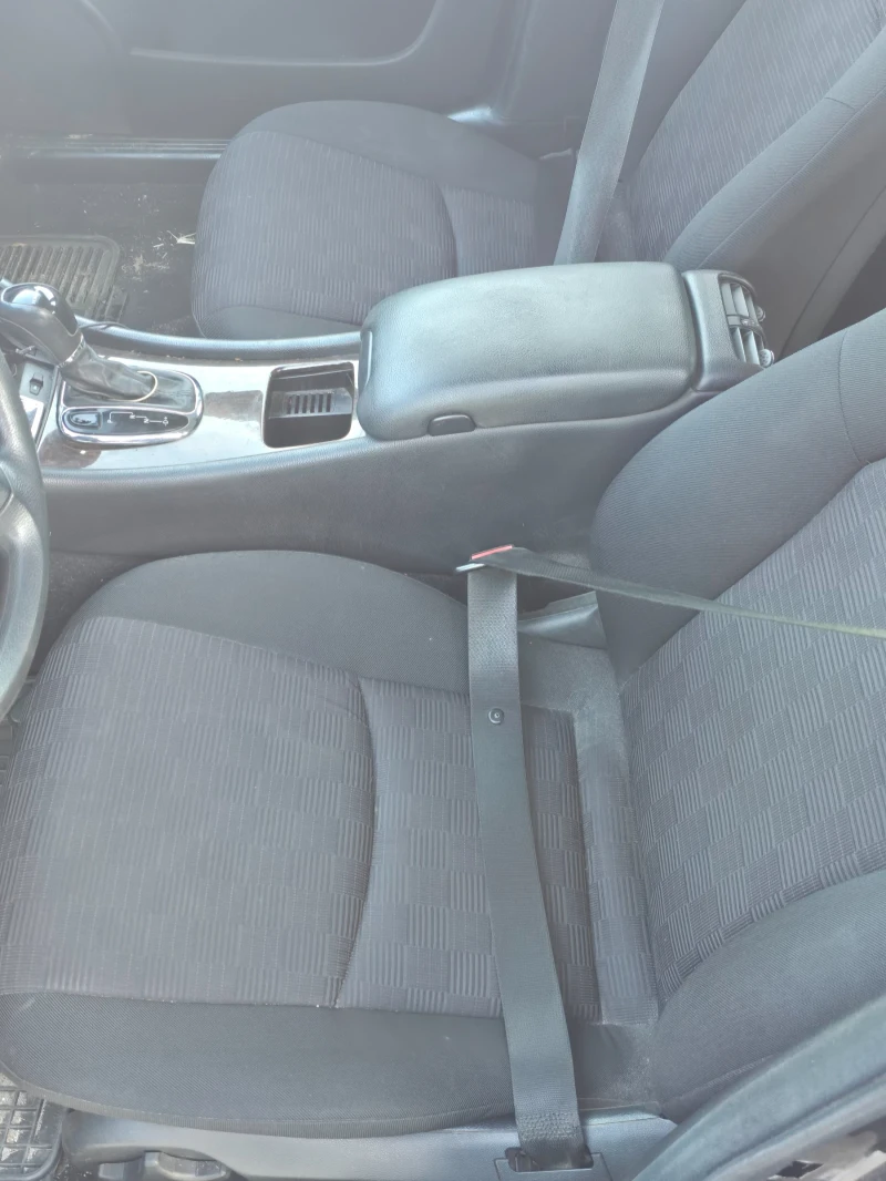 Mercedes-Benz C 220 C220 CDI  150ks FACE, снимка 6 - Автомобили и джипове - 52326376