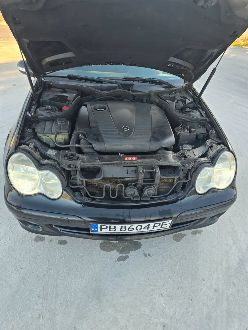 Mercedes-Benz C 220 C220 CDI  150ks FACE, снимка 7 - Автомобили и джипове - 52326376