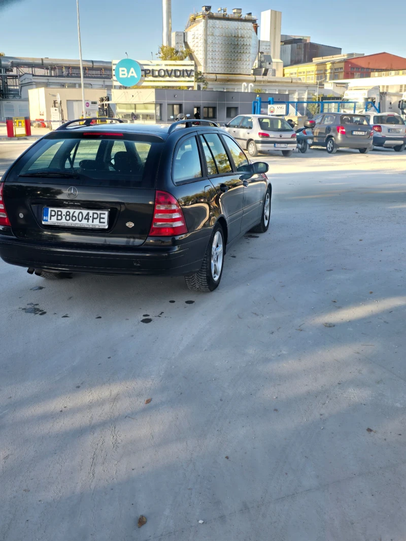 Mercedes-Benz C 220 C220 CDI  150ks FACE, снимка 4 - Автомобили и джипове - 52326376
