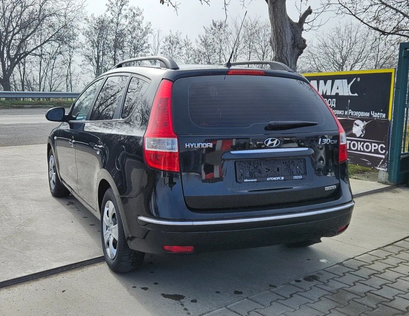 Hyundai I30 1.6CRDI* AUTOMAT , снимка 7 - Автомобили и джипове - 52908465