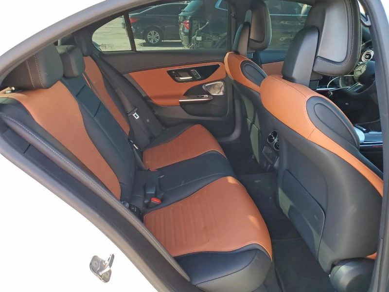 Mercedes-Benz C 300 AMG PKG* NIGHT PKG* DISTRONIC* 360* ПОДГРЕВИ* , снимка 10 - Автомобили и джипове - 53156163