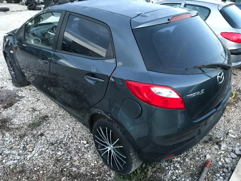 Mazda 2 1.3i, Facelift, DOHC 16V,ZJ-VE, снимка 4 - Автомобили и джипове - 23884885