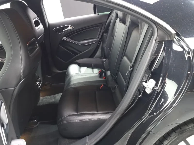 Mercedes-Benz CLA 250 САМО 30% АВАНС, снимка 12 - Автомобили и джипове - 55735104
