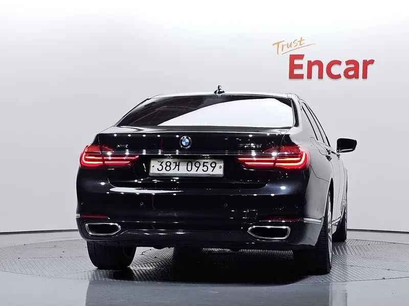 BMW 730 D xDrive, снимка 4 - Автомобили и джипове - 55888930