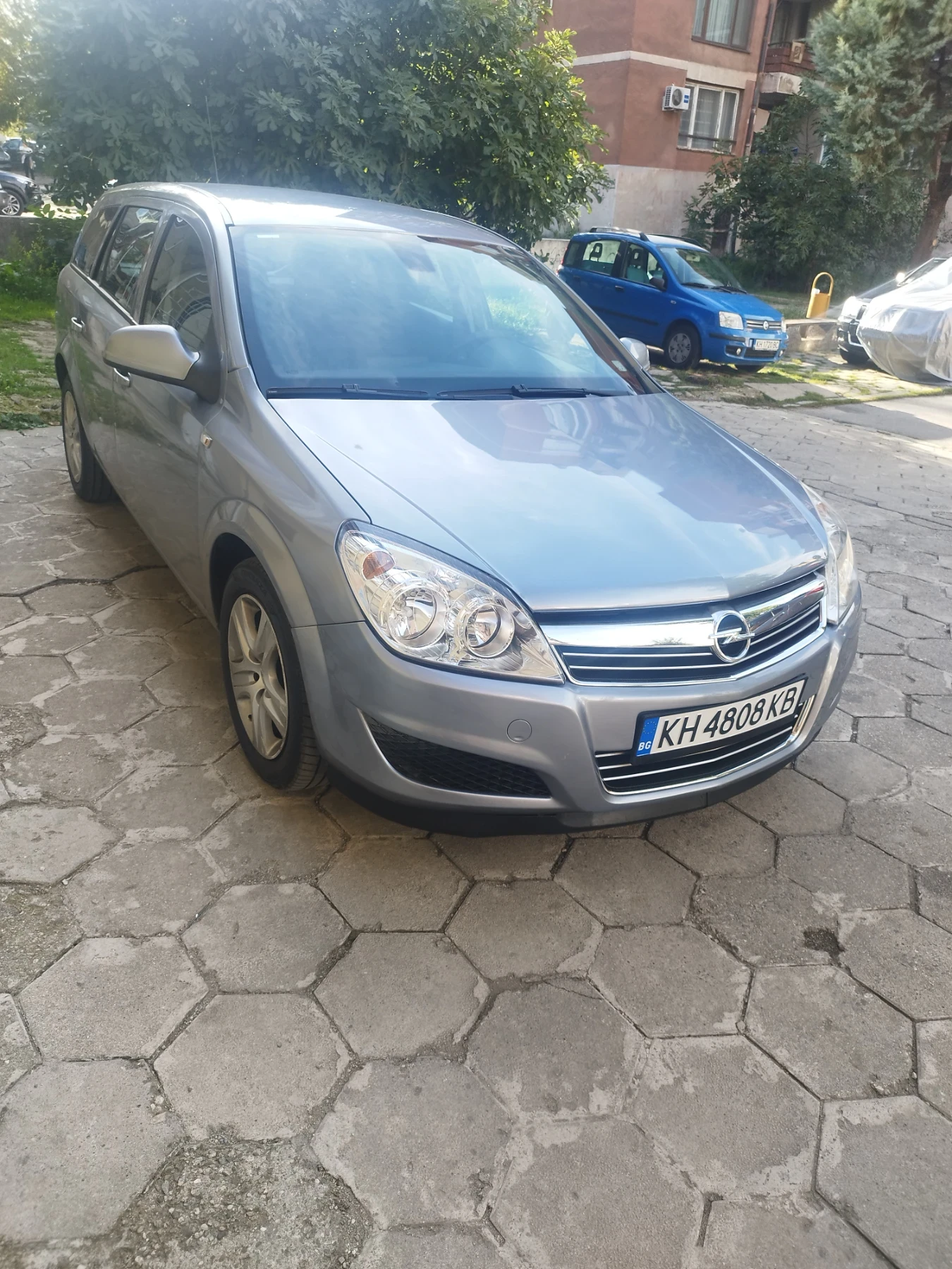 Opel Astra 1.9-120k.c, АВТОМАТ ПЕРФЕКТНА - изображение 2