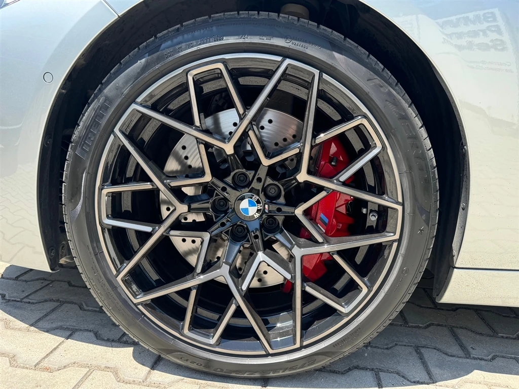 BMW M8 Гран Купе - изображение 5
