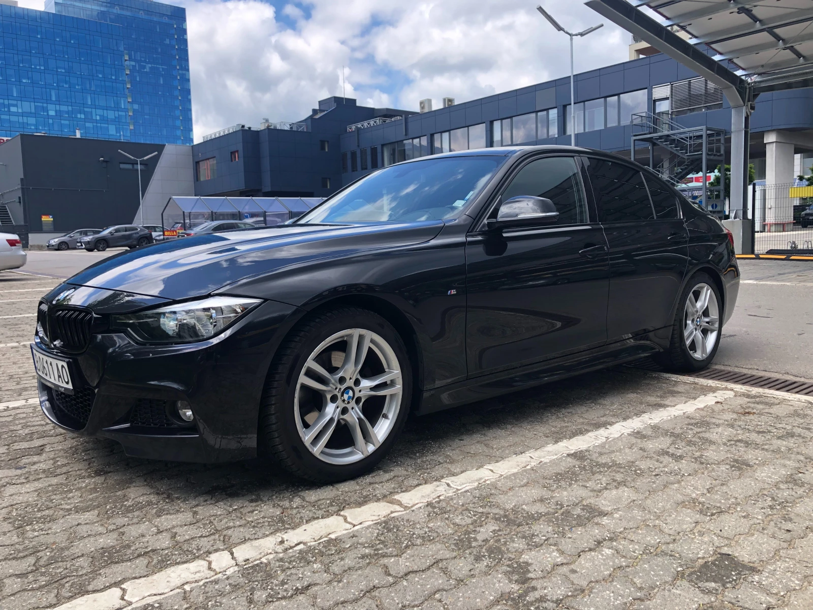 BMW 320 M-Sport - изображение 3