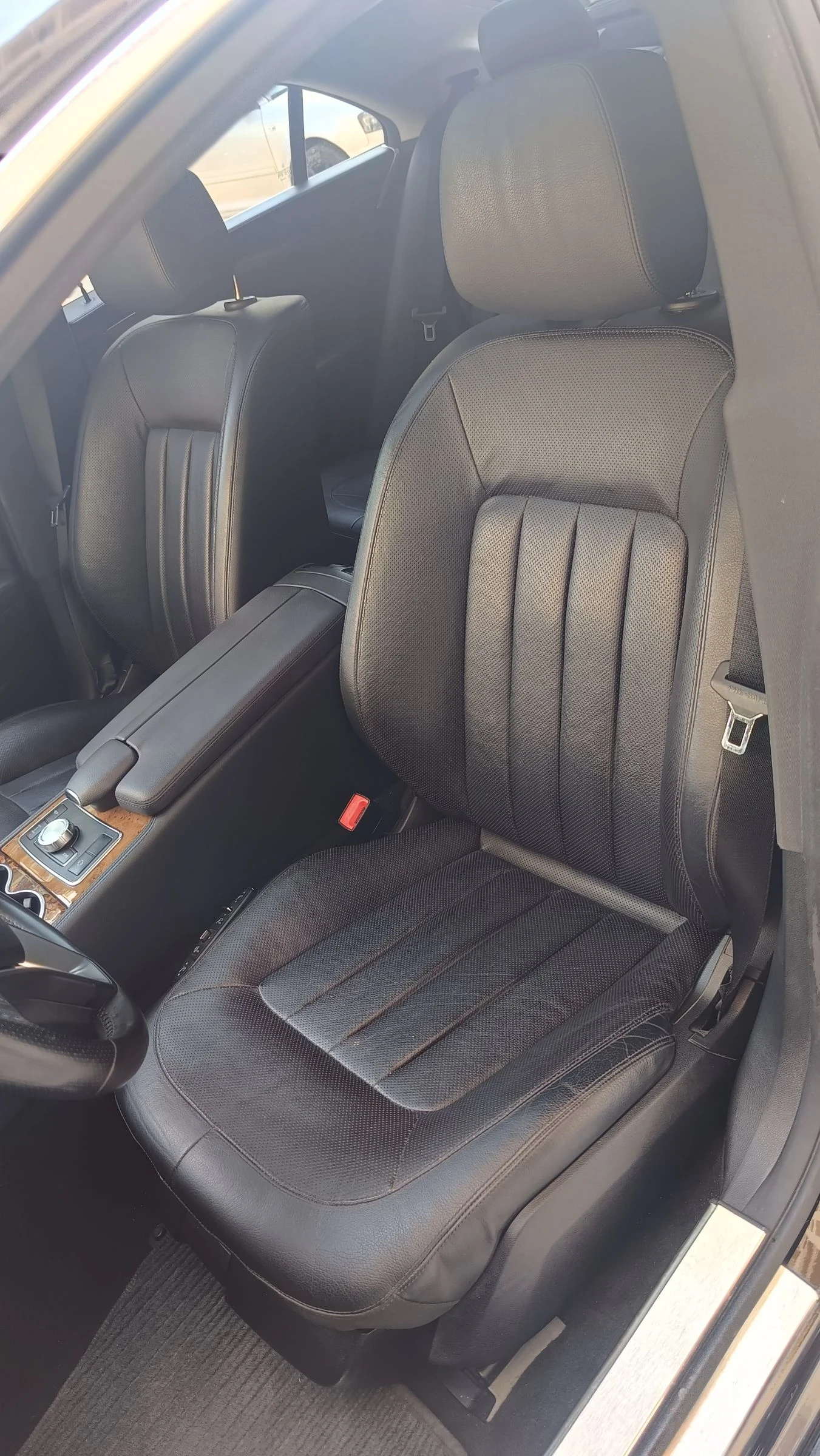 Mercedes-Benz CLS 550 AMG, LED, МАСАЖ - изображение 7