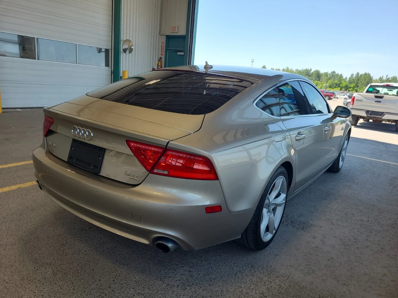 Audi A7 * CARFAX * АВТО КРЕДИТ * ЦЕНА ДО БГ! - изображение 3