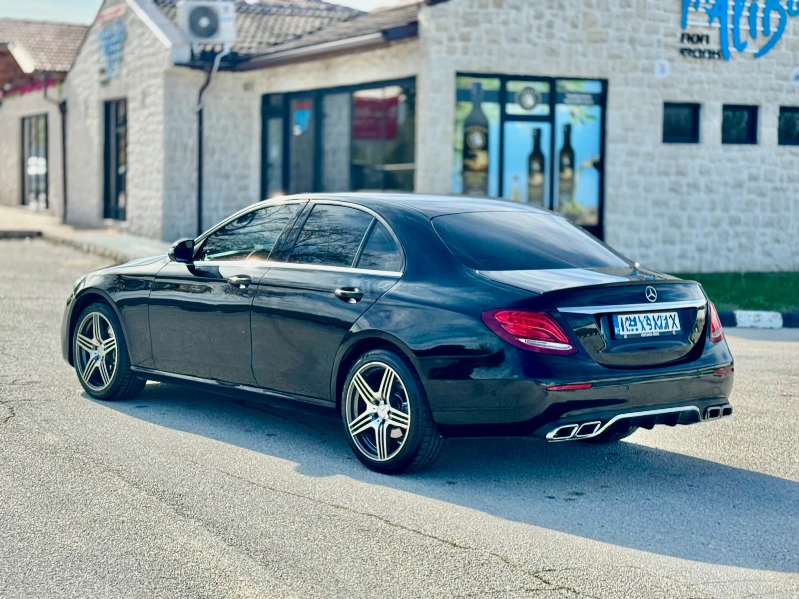 Mercedes-Benz E 200 AMG performance | Mobile.bg   7