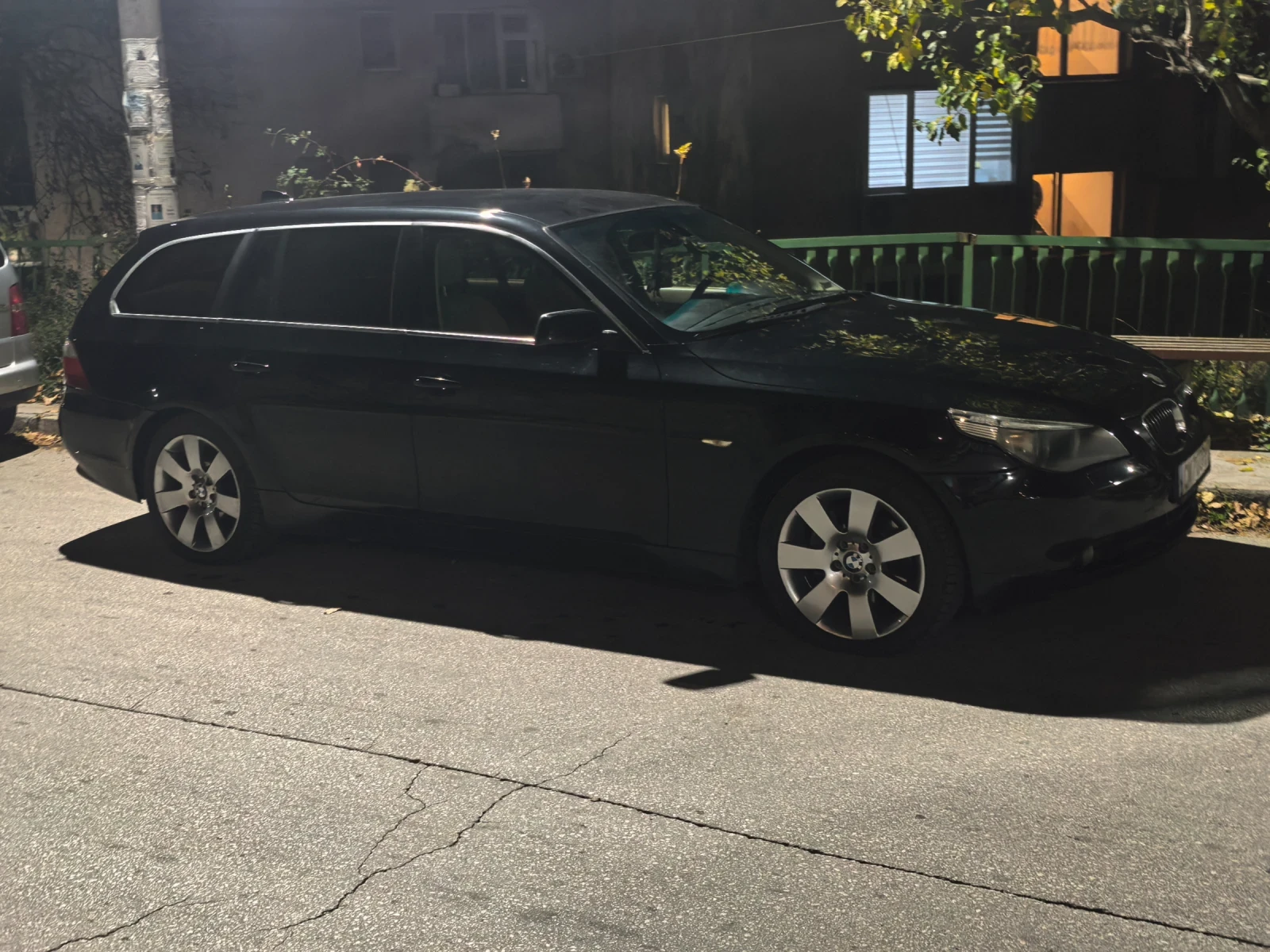 BMW 530E | Mobile.bg   5