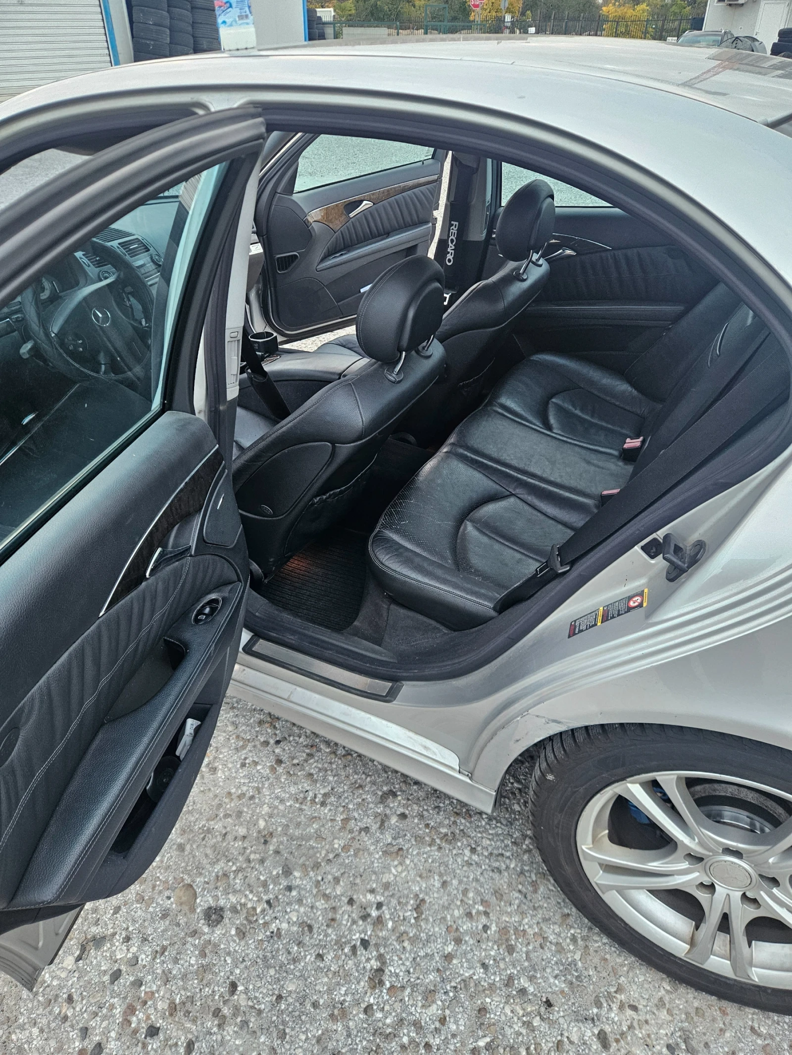 Mercedes-Benz E 270 | Mobile.bg   11