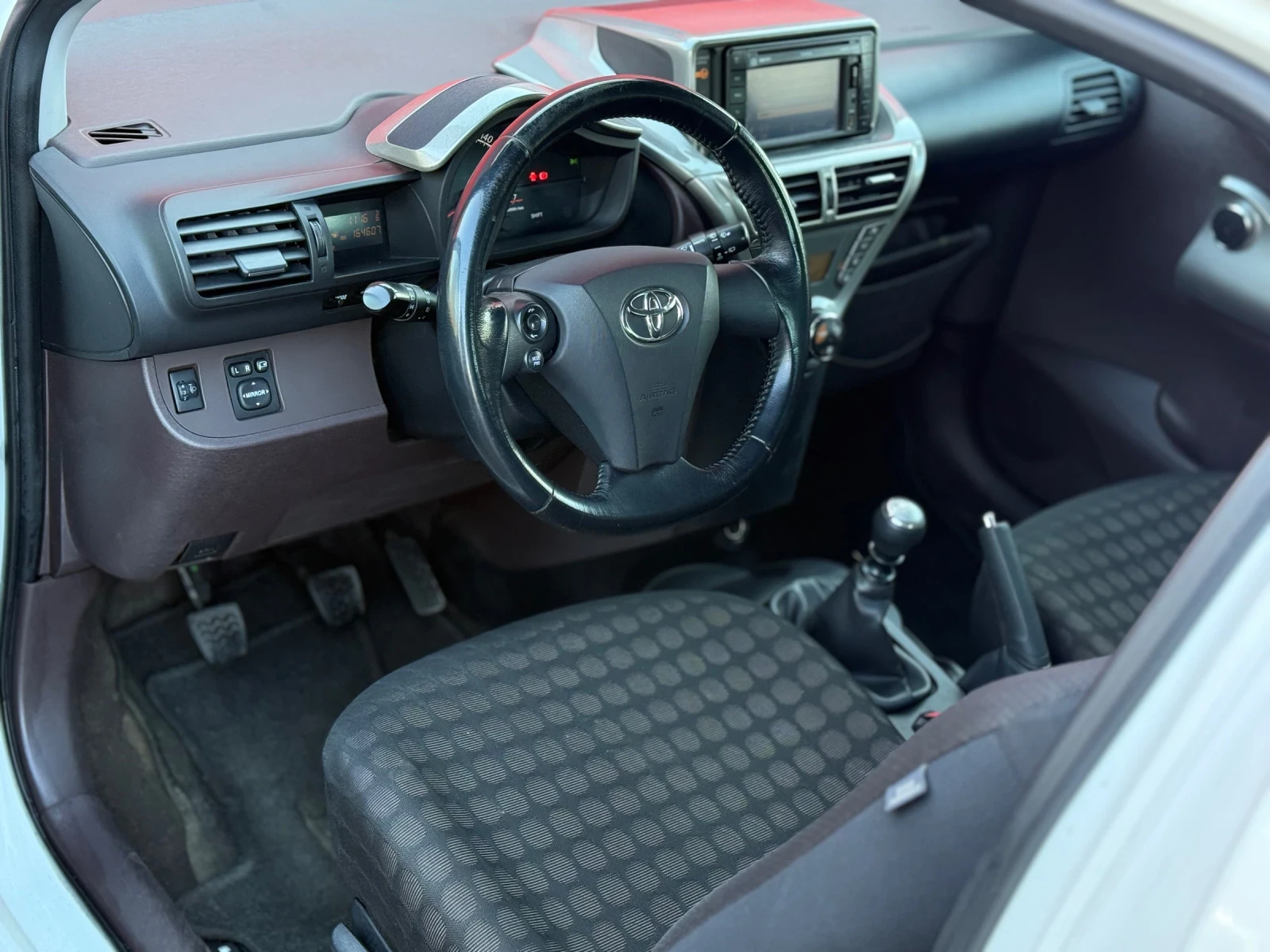 Toyota IQ | Mobile.bg � ����������� 9