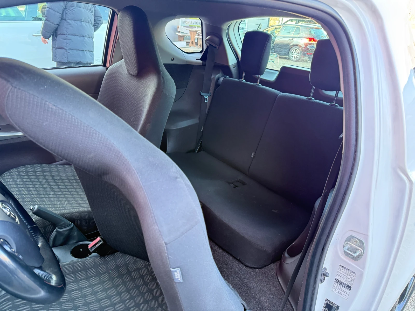 Toyota IQ | Mobile.bg � ����������� 11