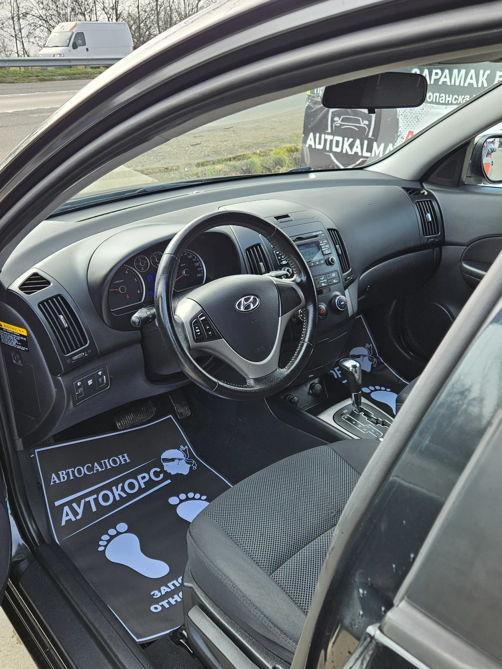 Hyundai I30 1.6CRDI* AUTOMAT  - изображение 9