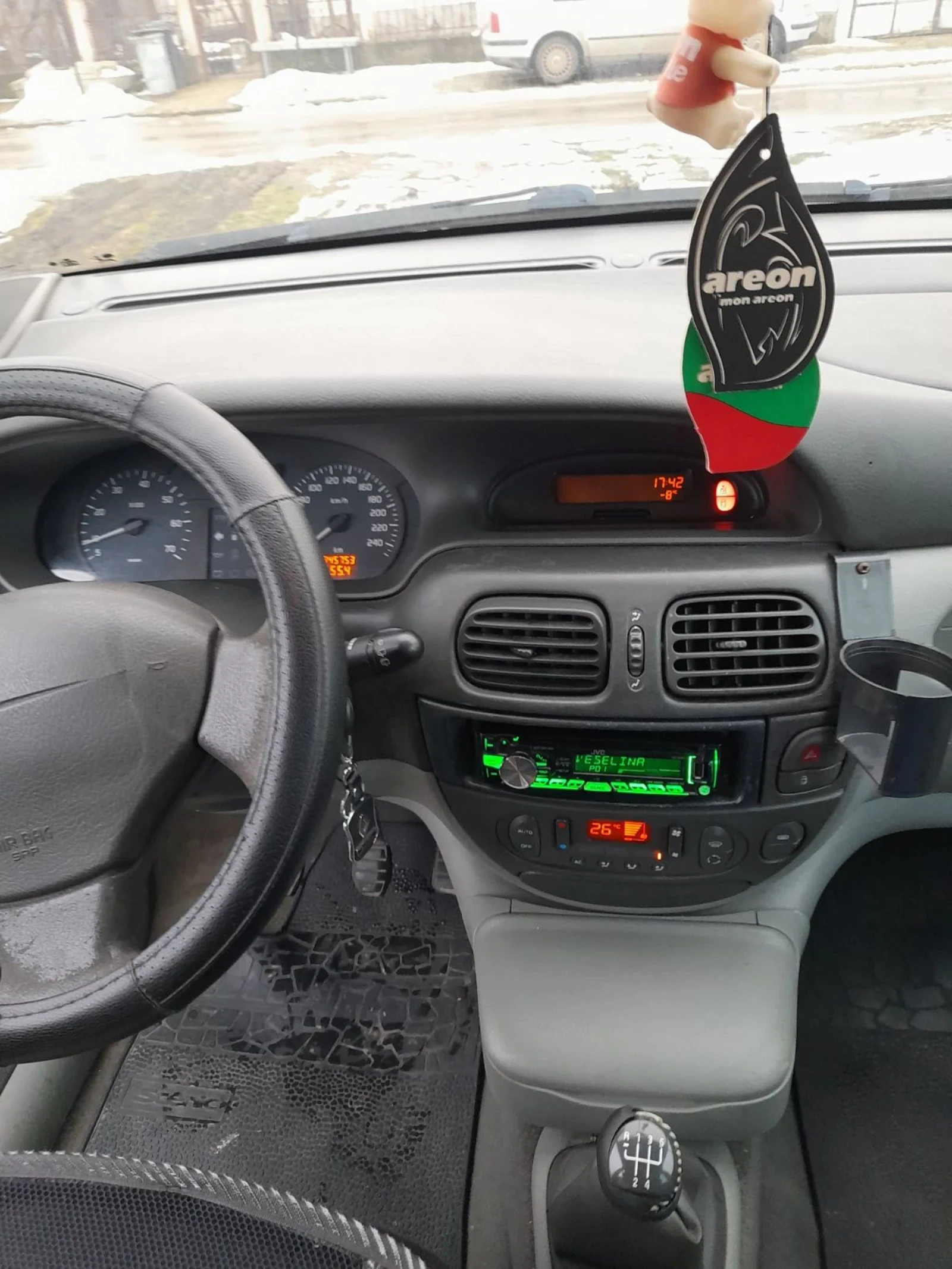 Renault Scenic  - изображение 9