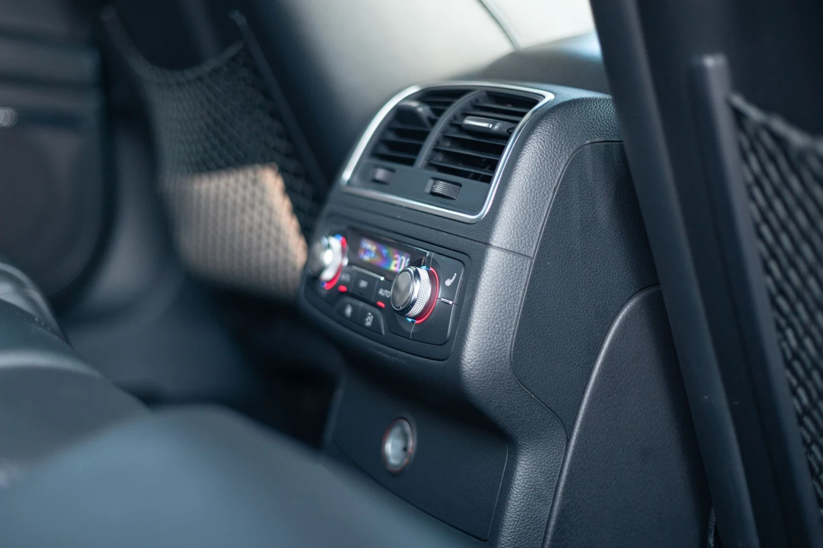 Audi A7, снимка 14 - Автомобили и джипове - 53875635