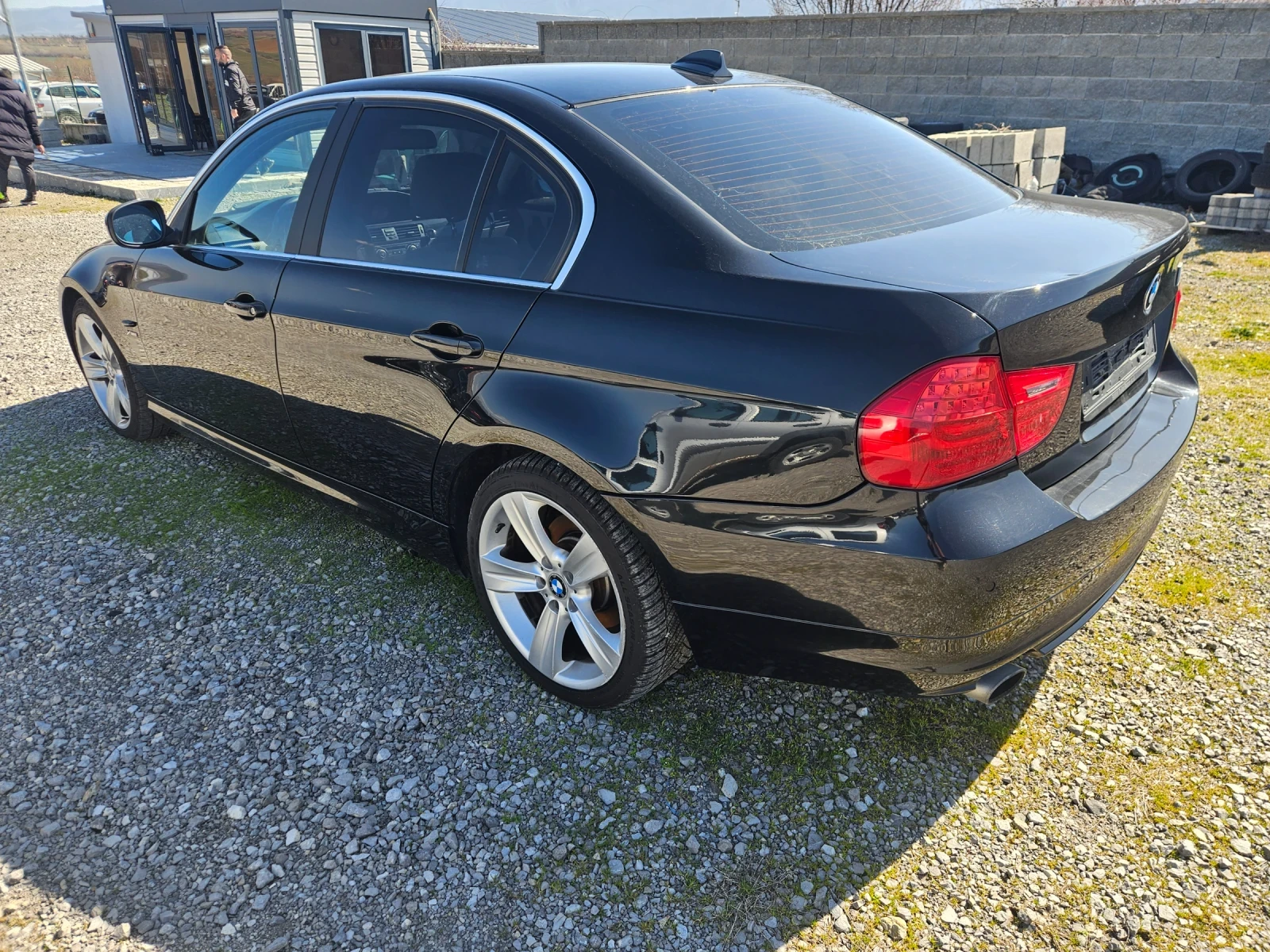 BMW 320 320d-177ks-2011god-Xdrive!!!, снимка 6 - Автомобили и джипове - 53921679