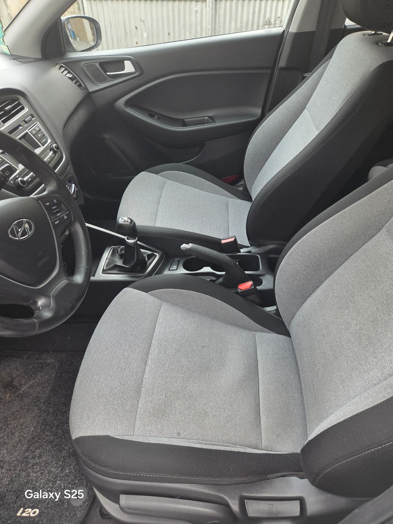 Hyundai I20 1200, снимка 10 - Автомобили и джипове - 54078757