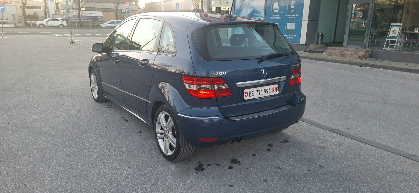 Mercedes-Benz B 200 200 Т.193 кс.Швейцария, снимка 7 - Автомобили и джипове - 54140693