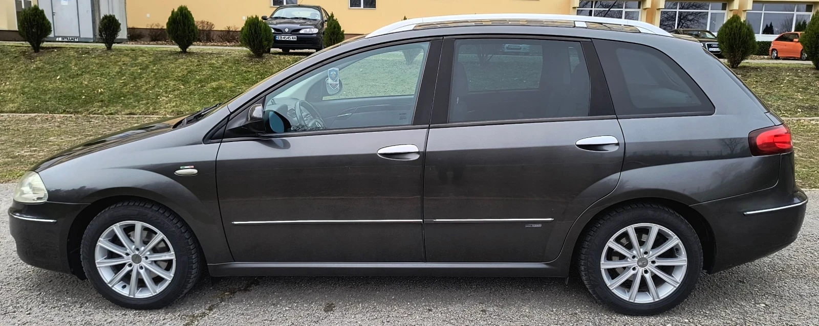 Fiat Croma 2, снимка 9 - Автомобили и джипове - 54169557