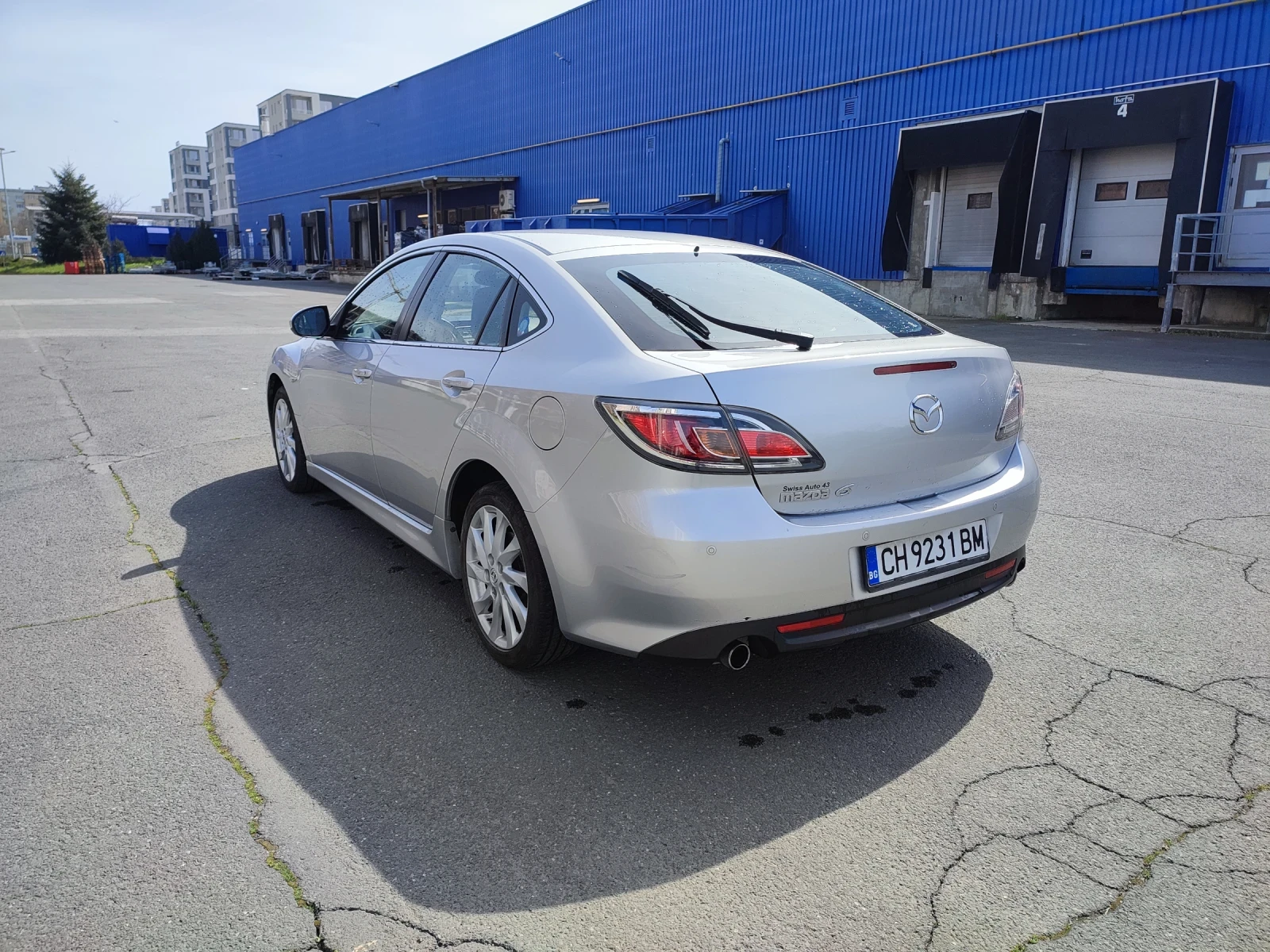 Mazda 6 2.0, снимка 4 - Автомобили и джипове - 54182292