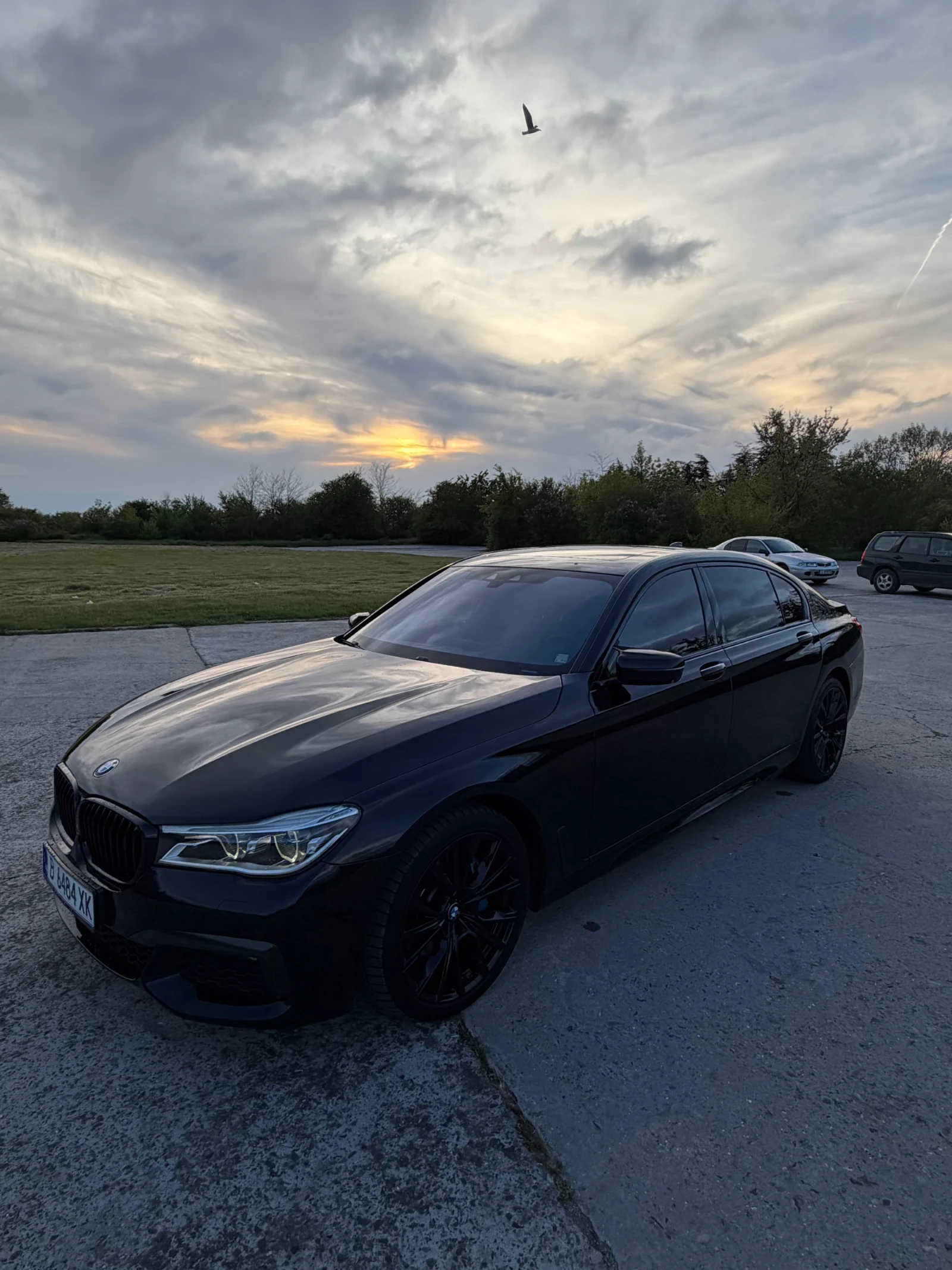 BMW 730 BMW 730d Long xDrive   Луксозна Бизнес Класа, снимка 4 - Автомобили и джипове - 54637646