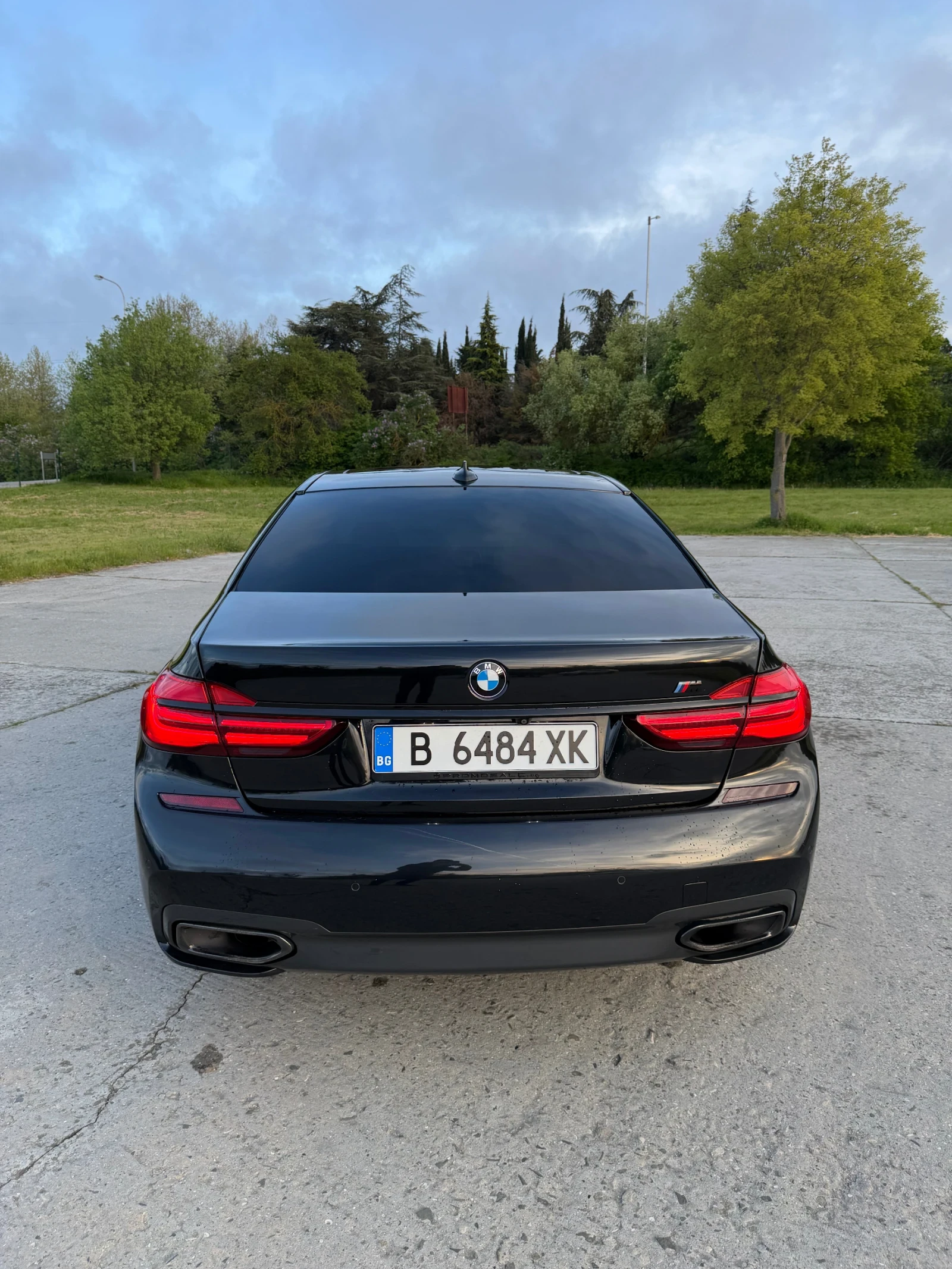 BMW 730 BMW 730d Long xDrive   Луксозна Бизнес Класа, снимка 2 - Автомобили и джипове - 54637646