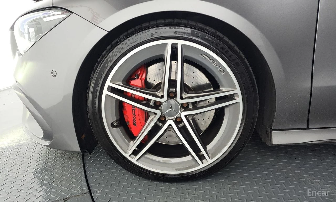 Mercedes-Benz CLA 45 AMG * S* 4MATIC* КОЖА* ПОДГРЕВ* ПАНОРАМА* КАМЕРА* HEAD, снимка 5 - Автомобили и джипове - 54488738