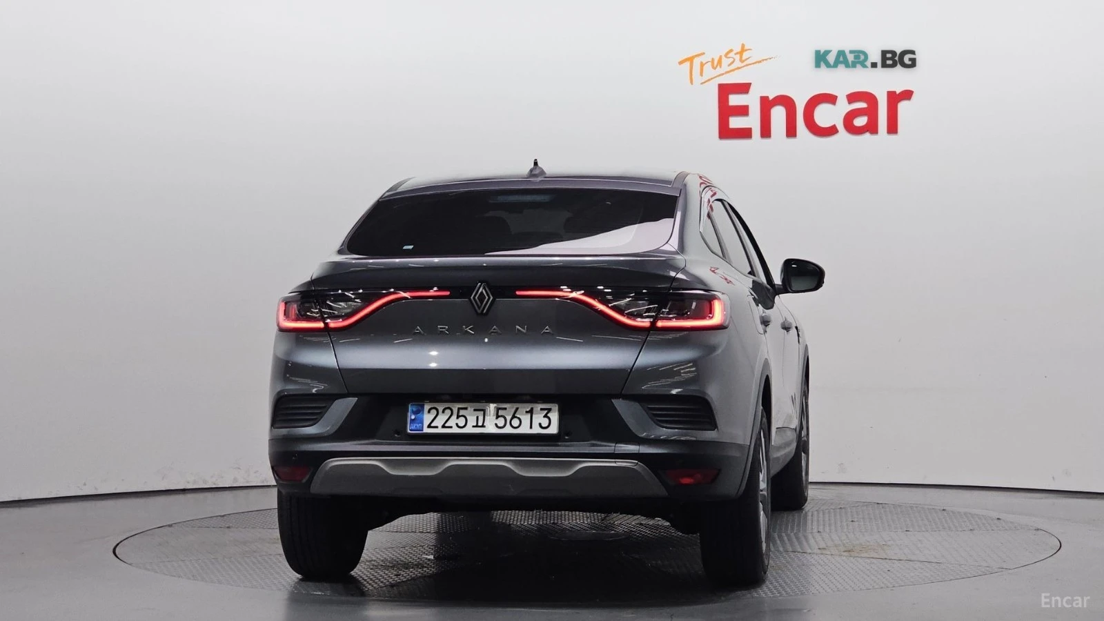Renault Arkana * GTe* EVOLUTION* KEYLESS* Camera* ПОДГРЕВ* , снимка 4 - Автомобили и джипове - 55061270