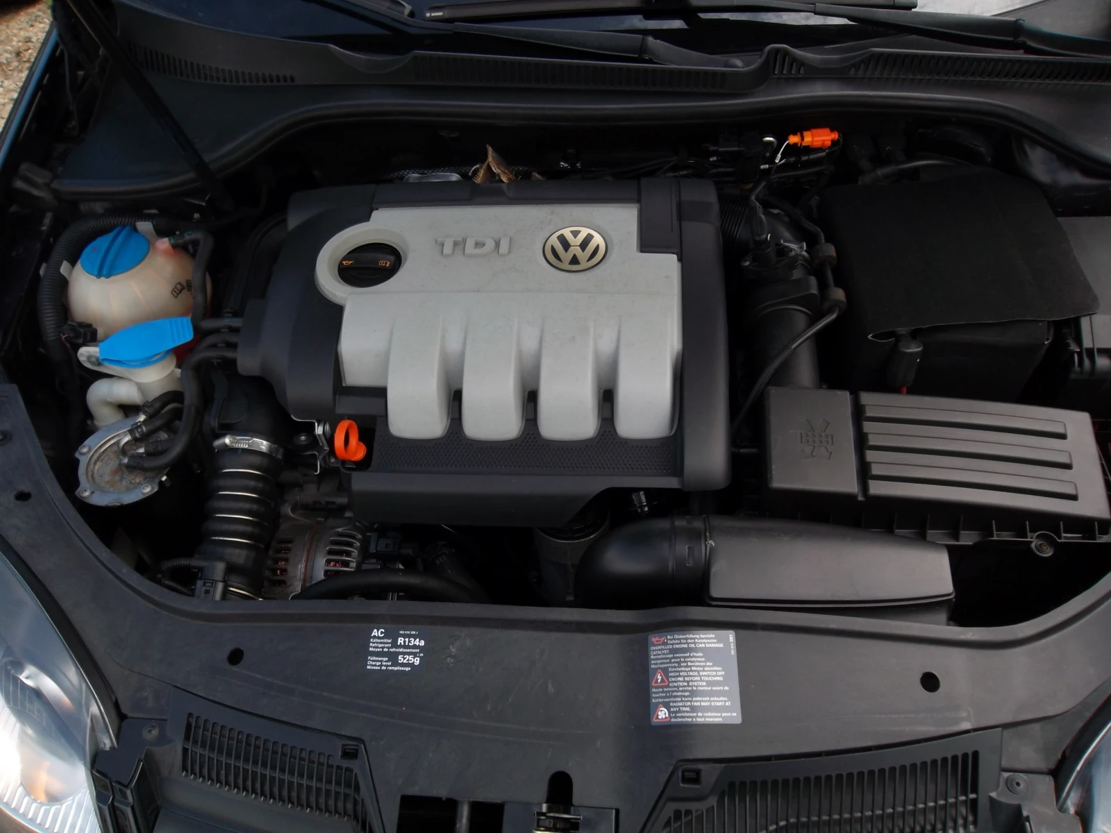 VW Golf GT-SPORT 1.9TDI, снимка 13 - Автомобили и джипове - 55123481
