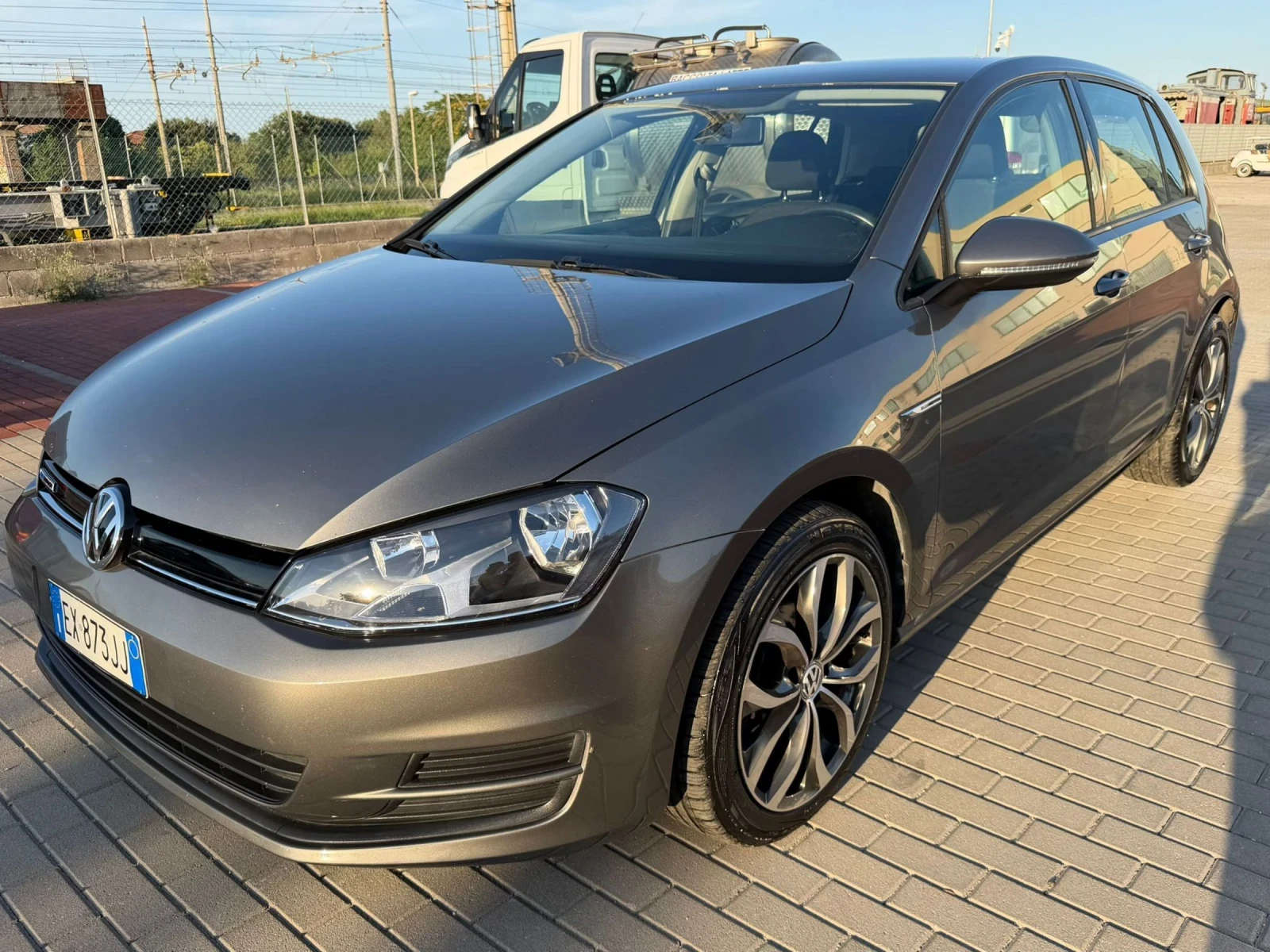 VW Golf 1.4TGi110ксА/С 