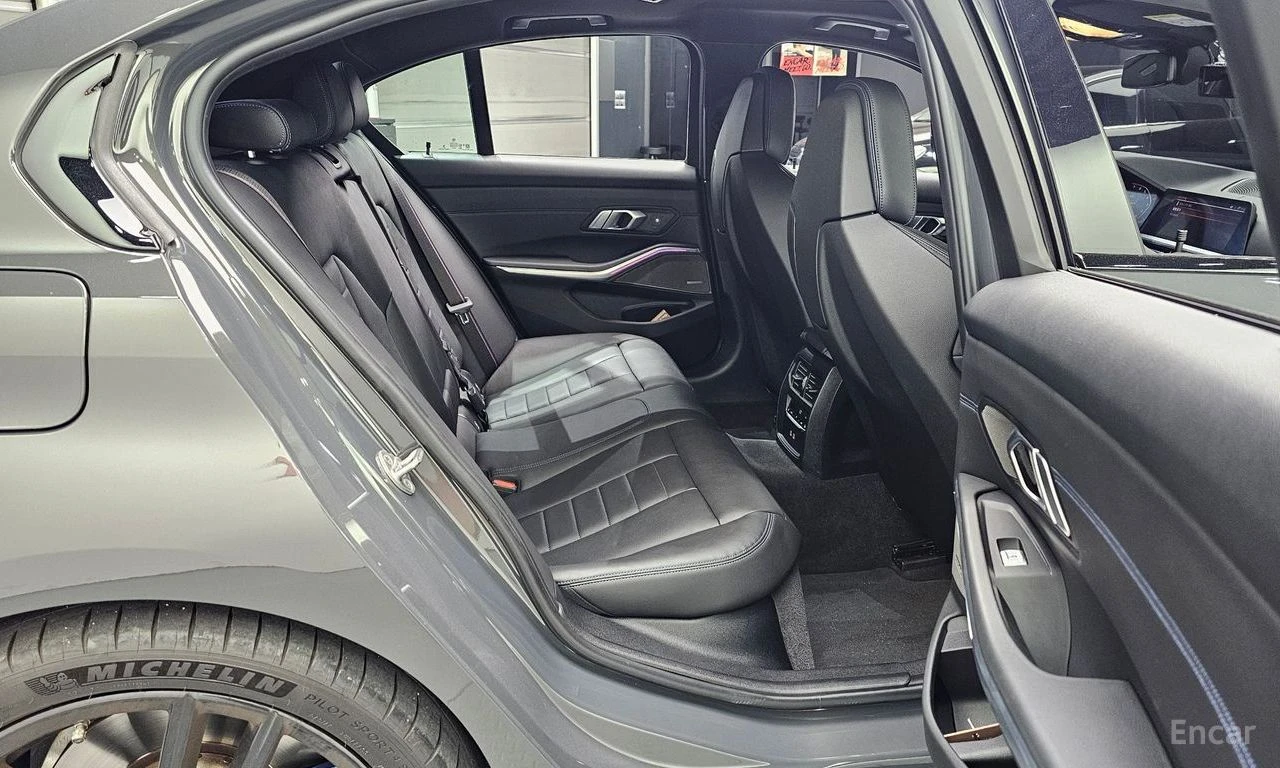 BMW 340 HARMON* KARDON* ДИСТРОНИК* ХЕДЪП* 360КАМЕРА* LANE*, снимка 15 - Автомобили и джипове - 55318780