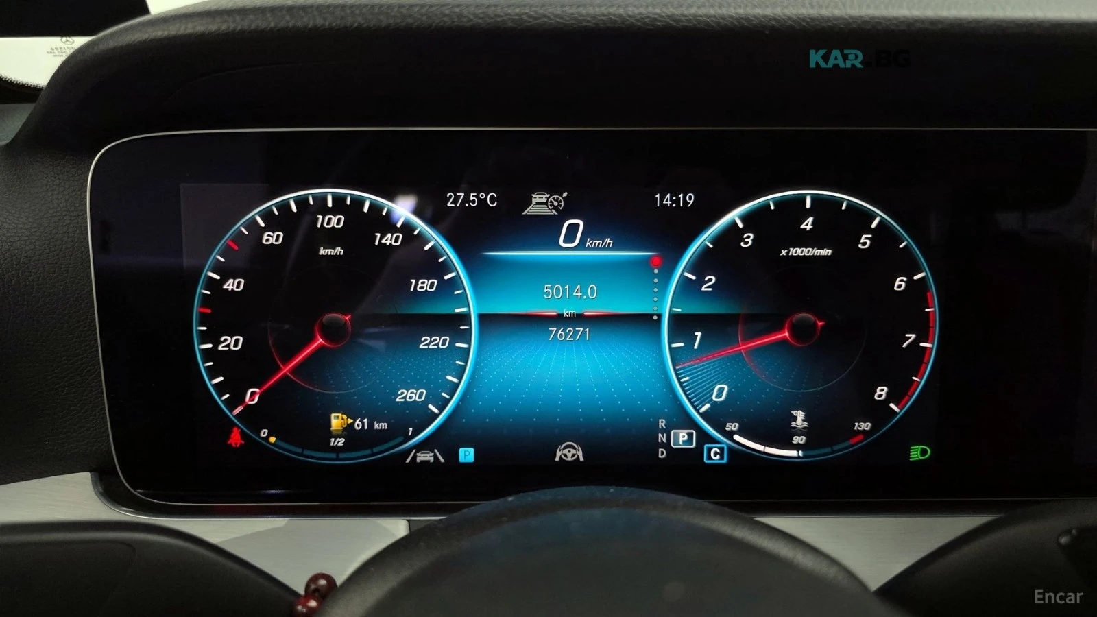 Mercedes-Benz E 250 * 360* ПАНО* KEYLESS* Camera* ПОДГРЕВ* , снимка 8 - Автомобили и джипове - 55404633
