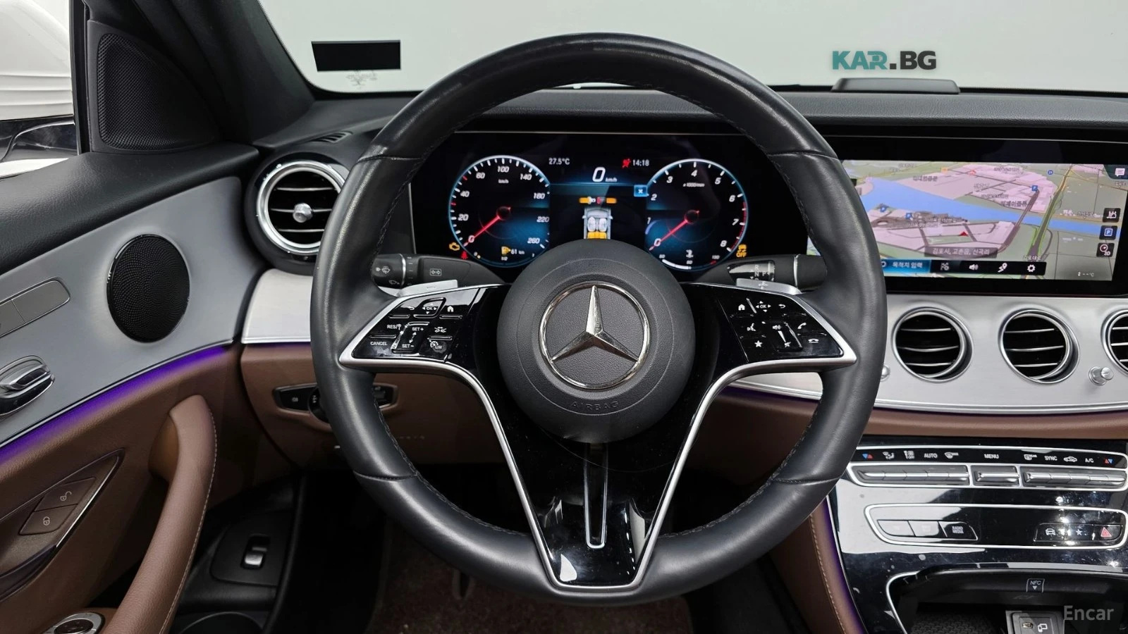 Mercedes-Benz E 250 * 360* ПАНО* KEYLESS* Camera* ПОДГРЕВ* , снимка 13 - Автомобили и джипове - 55404633