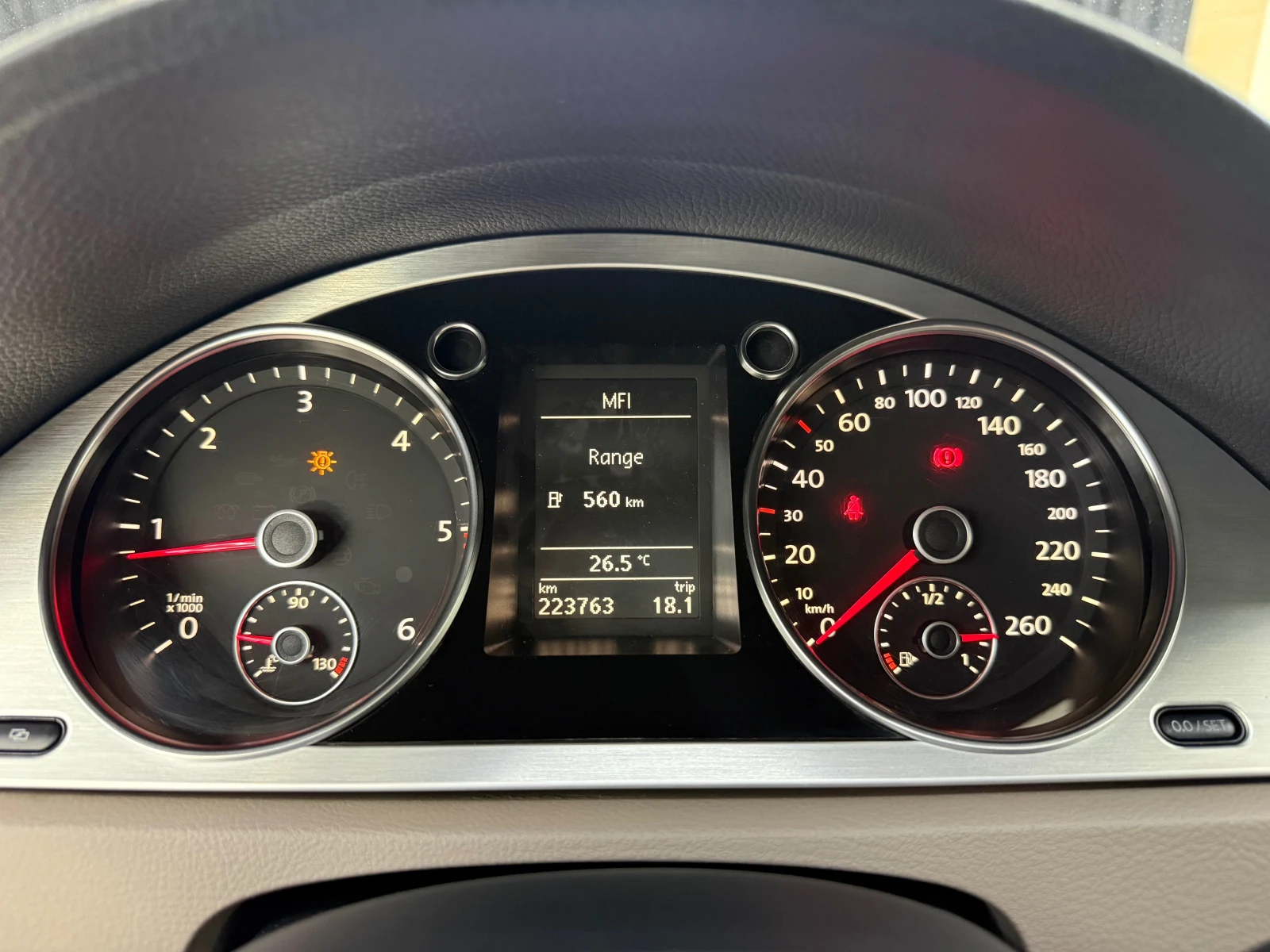 VW Passat 2.0TDI 170к.с. HIGHLINE, снимка 12 - Автомобили и джипове - 55578951