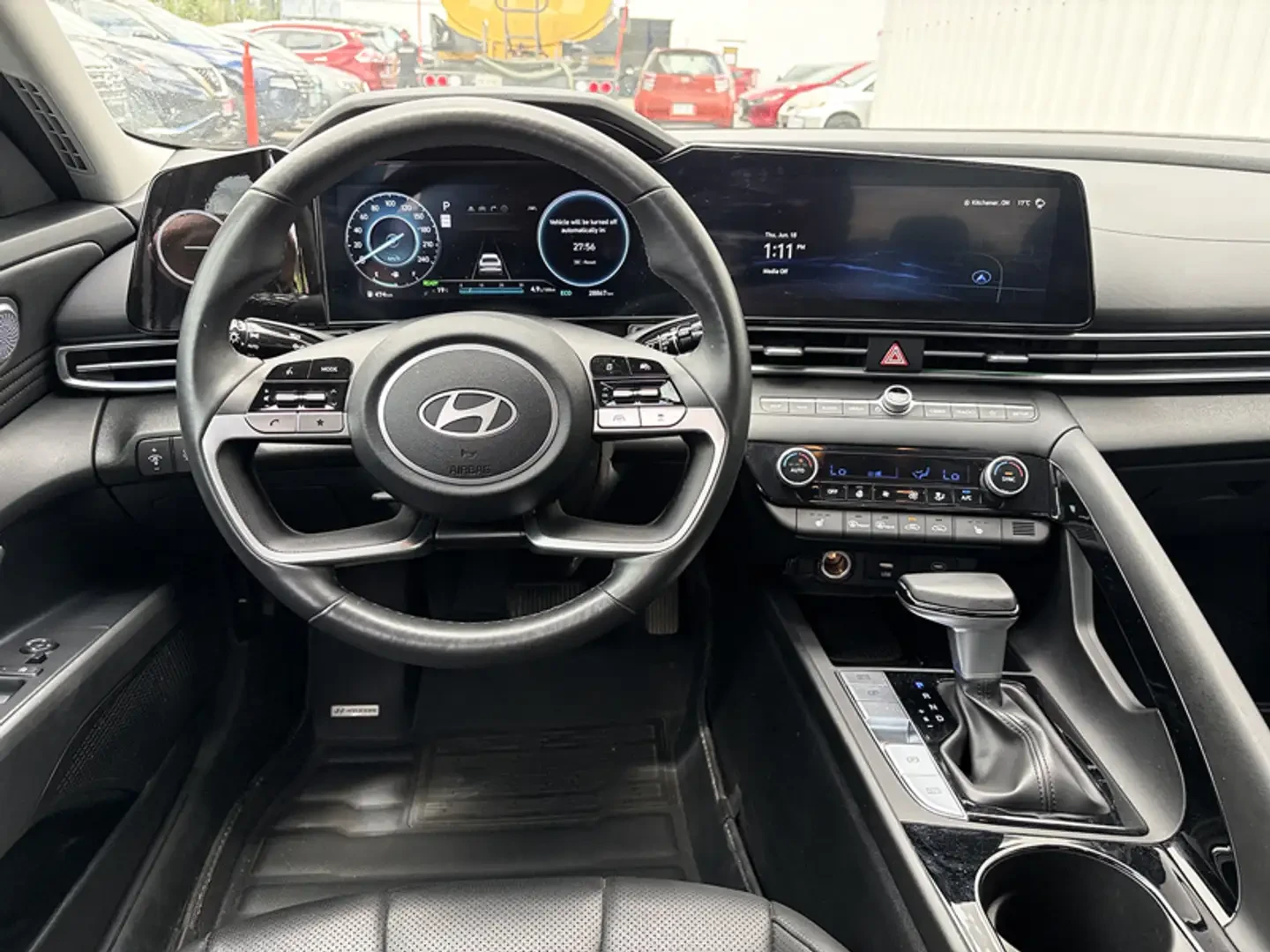 Hyundai Elantra Luxury DCT Leather Roof Navi Remote Start, снимка 11 - Автомобили и джипове - 55661664