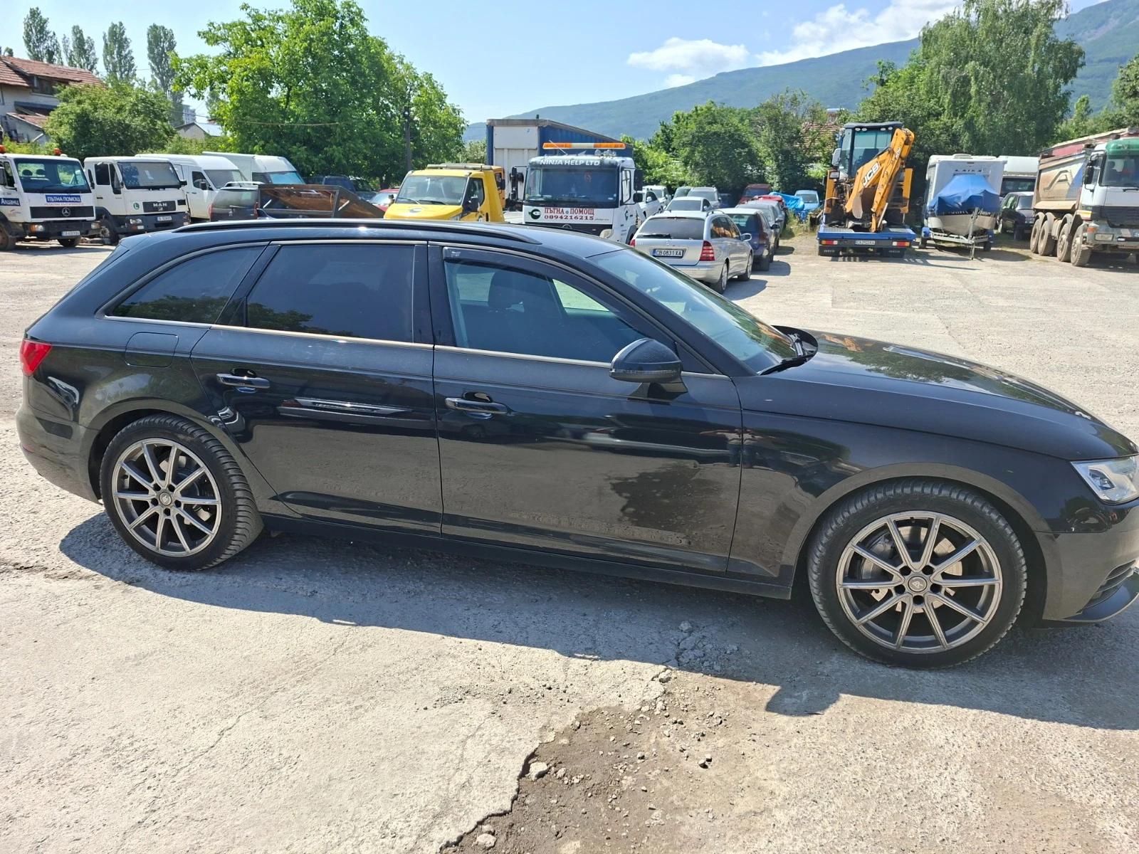 Audi A4, снимка 4 - Автомобили и джипове - 55949977