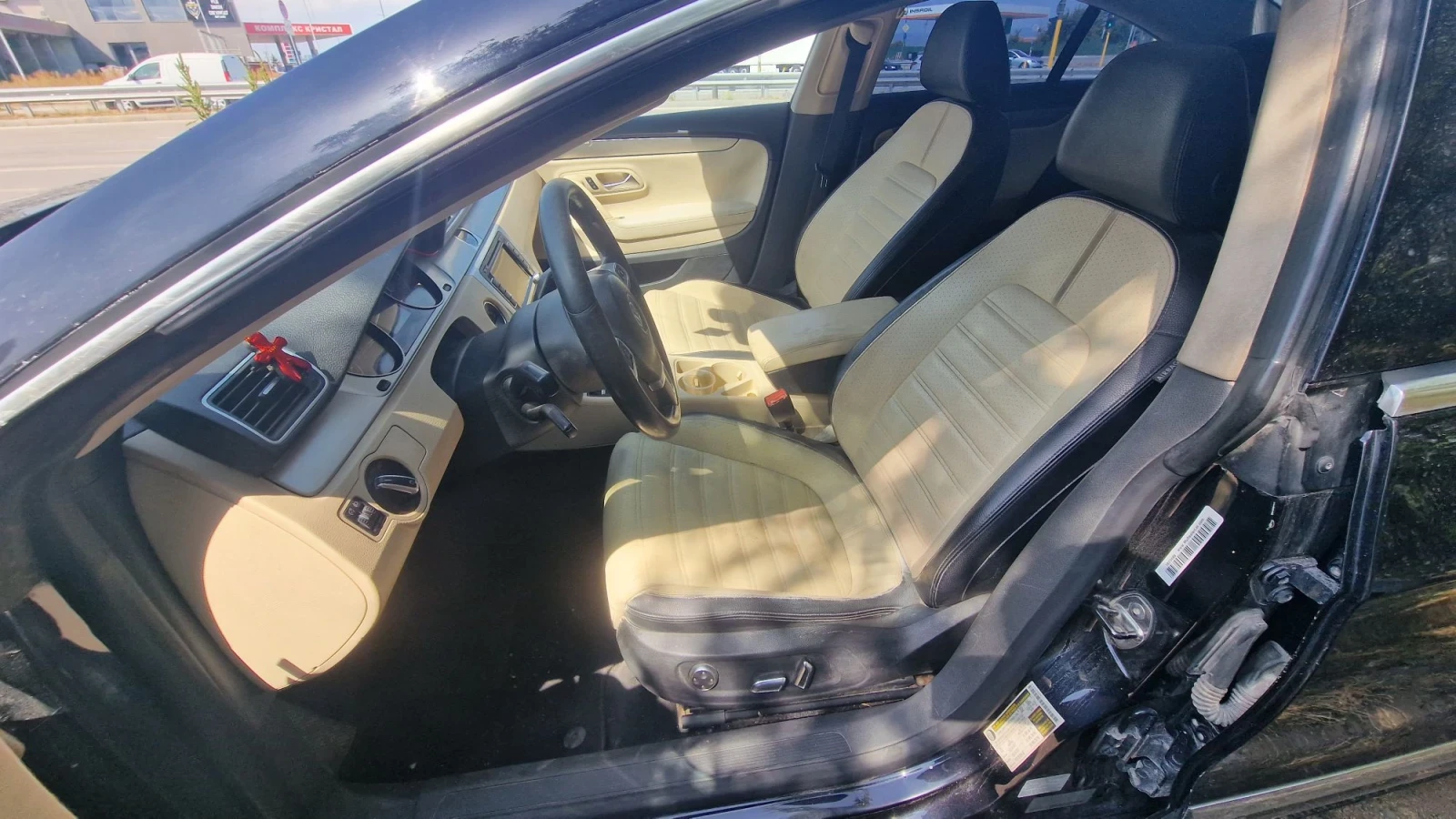 VW Passat VW passat cc 2.0t, снимка 10 - Автомобили и джипове - 55951898