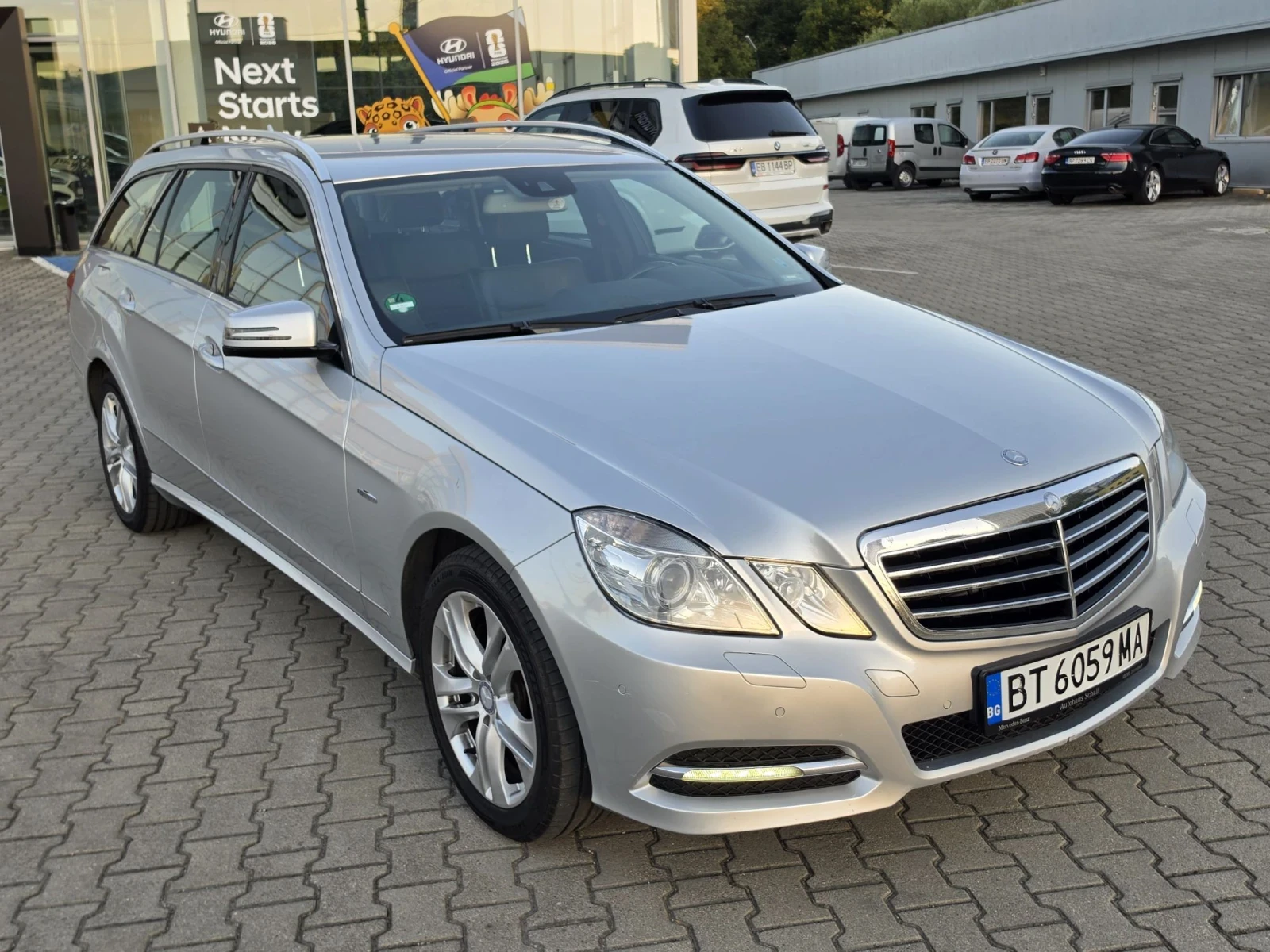 Mercedes-Benz E 350 AVANGARDE/4MATIC/, снимка 2 - Автомобили и джипове - 55981606